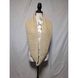 Old Navy Women's Tan Chunky Knit Infinity Scarf Cozy Winter‎ Loop Neutral Wrap